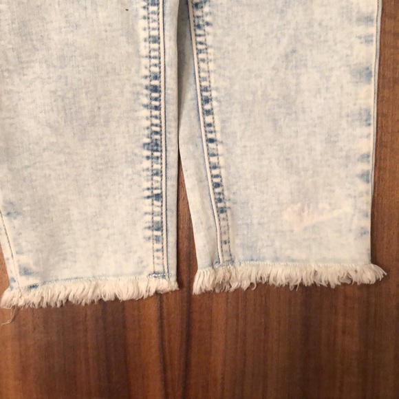 High Rise Jeggings - Picture 3 of 4